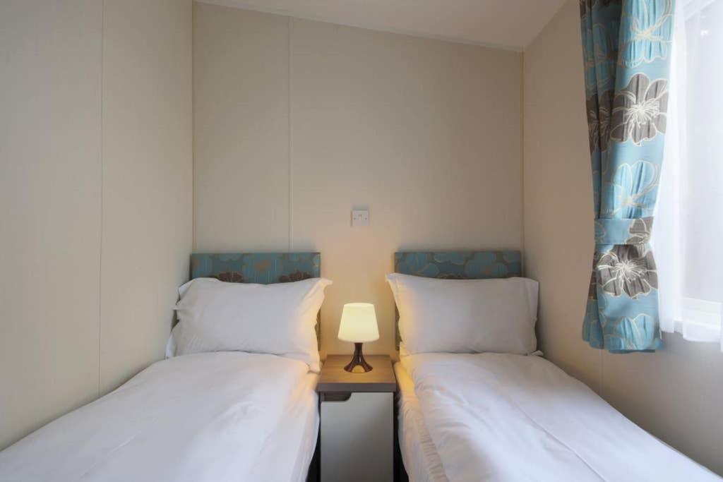Edinburgh - Seton Sands-Cameo Caravan-Pet Friendly Bagian luar foto