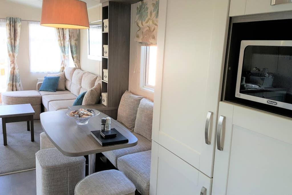 Edinburgh - Seton Sands-Cameo Caravan-Pet Friendly Bagian luar foto